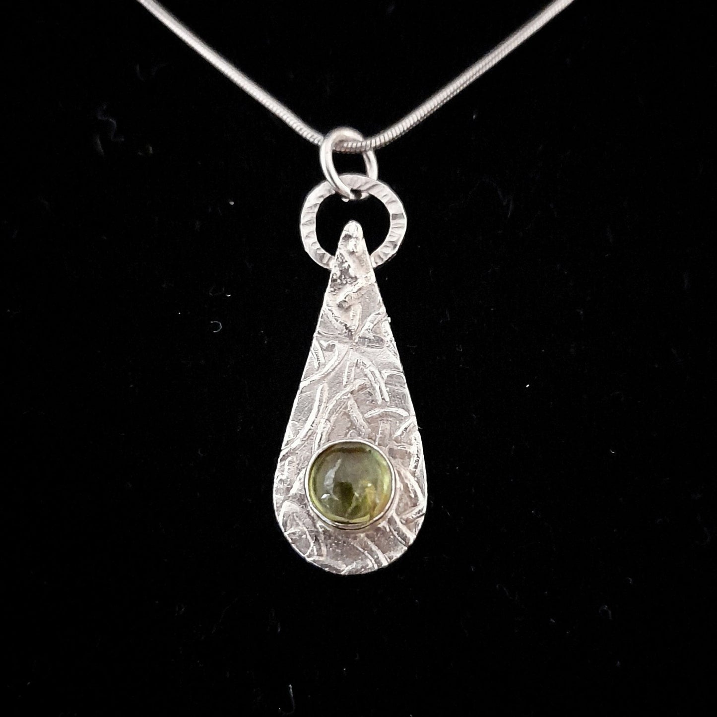 Celtic Peridot Drop Pendant Medium Round Stone